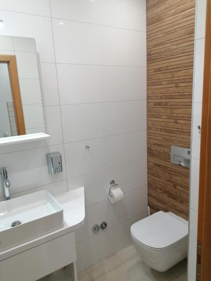 Apartments Ljubica Krk Town Eksteriør bilde