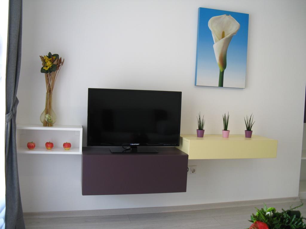 Apartments Ljubica Krk Town Eksteriør bilde